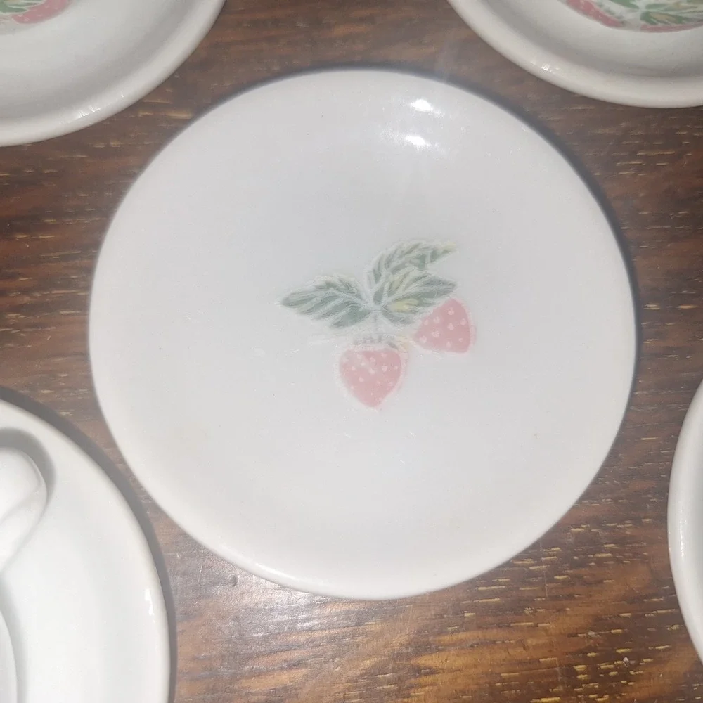 Vtg Frenzy Toys Strawberry Porcelain Child Tea Party Set Miniature Butter Pats